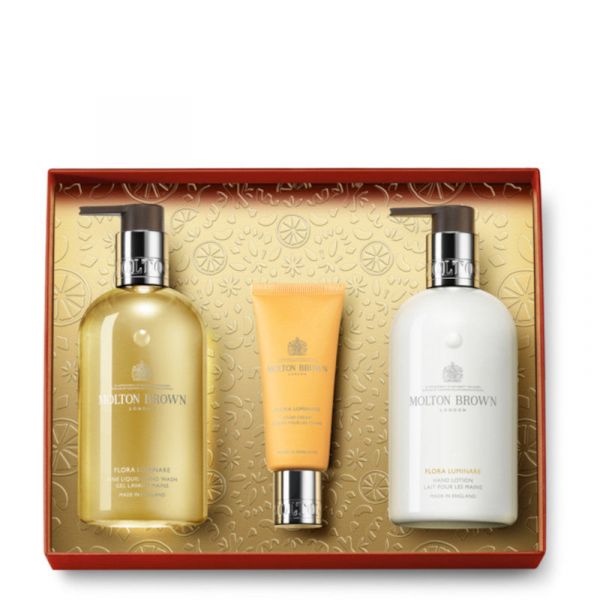  Molton Brown Flora Luminare Hand Care Gift Set 300 Ml Sapone Liquido Mani + 300 Ml Latte Mani + 40 Ml Crema Mani - 300 Ml Sapone Liquido Mani + 300 Ml Latte Mani + 40 Ml Crema Mani 