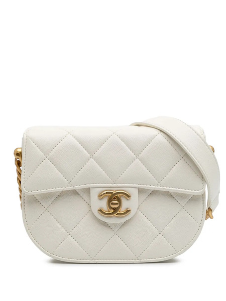  Chanel Pre-owned Borsa A Tracolla Round Moon Messenger In Pelle Di Agnello Trapuntata Con Battente Cc 2021-2025 - Bianco 