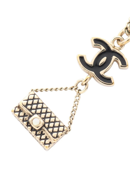  Chanel Pre-owned Collana Cc Placcata Oro Con Pendente Smaltato A Forma Di Borsa Con Battente 2003 - Nero 