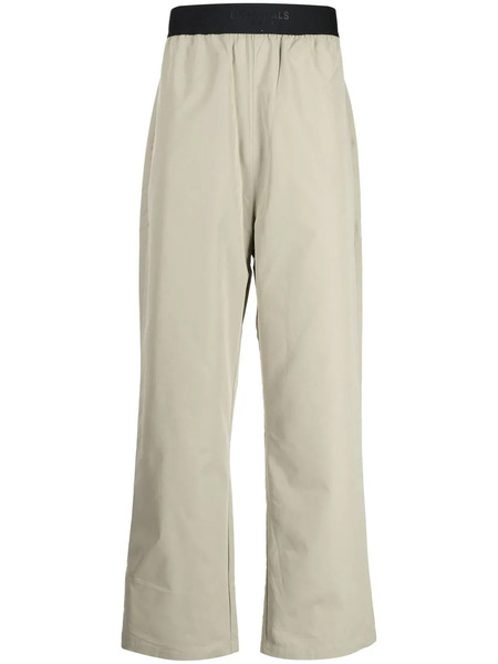  Fear Of God Essentials Pantaloni Dritti - Verde 