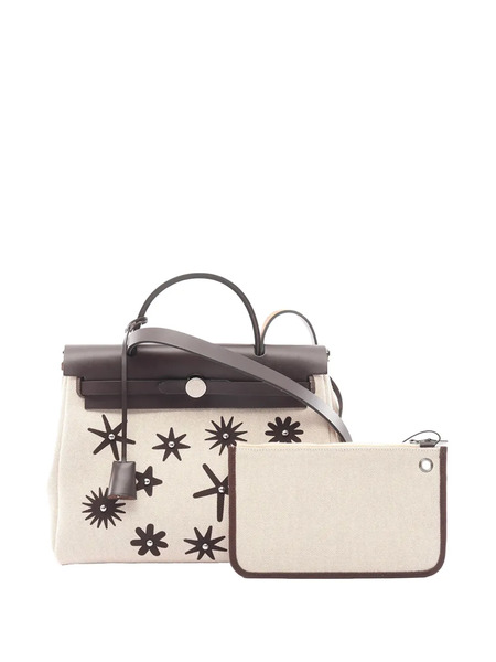  Hermès Pre-owned Borsa A Tracolla Herbag Zip 31 Plume Circuit Rider In Tela Toile H Con Borchie 2024 - Marrone 