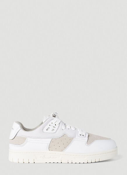  Acne Studios  