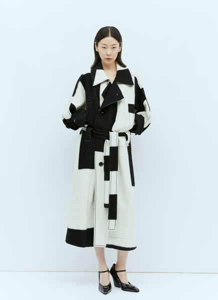  Issey Miyake  