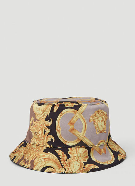  Versace  