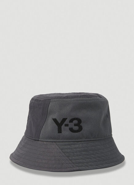  Y-3  