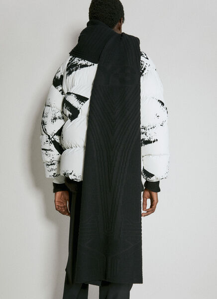  Y-3  