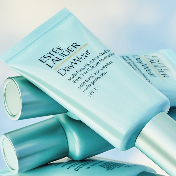  Estee Lauder Estée Lauder Daywear Sheer Tint Release Advanced Multi-protection Crema Idratante Anti-ossidante Colorata Spf 15 50 Ml 