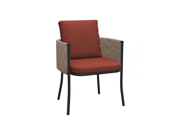  Saddle Poltrona 