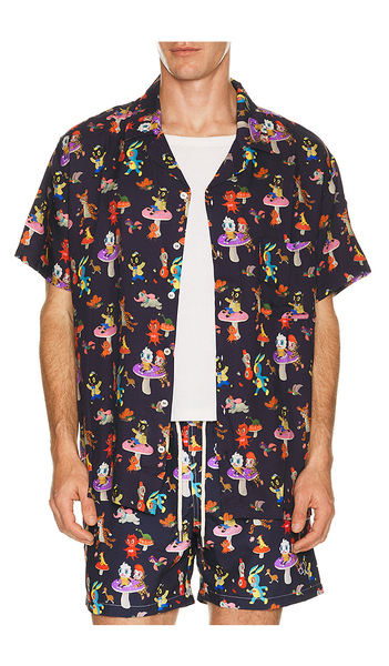  Arrels Barcelona Catch The Wind X Gary Baseman Camp Collar Shirt In Blue In Blue. Taglia S. Also In M, L, Xl/1x. 