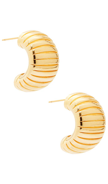  Mega Small Step Earring In Metallic Gold. 