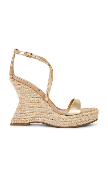  Steve Madden Caliana Espadrille Sandal In Metallic Gold. Taglia 6. Also In 6.5, 7, 7.5, 8, 8.5, 9, 9.5, 10. 