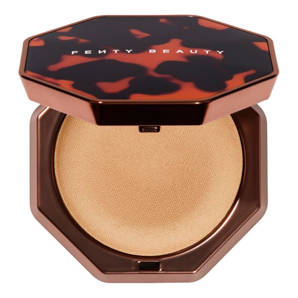  Fenty Beauty Fenty Beauty - Sun Stalk?r Souffl? - Crema Mousse Abbronzante Compatta - Sun Stalk'r Souffle Hot Fudge - Donna 